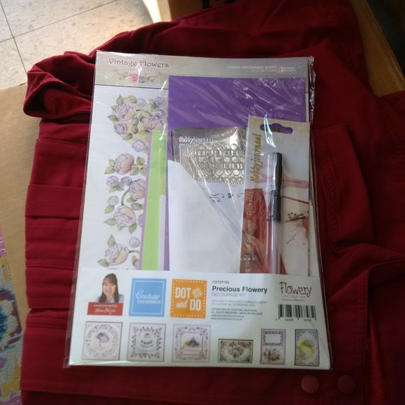 COUTURE CREATIONS PRECIOUS FLOWER KIT W/TOOL - Picture 1 of 4